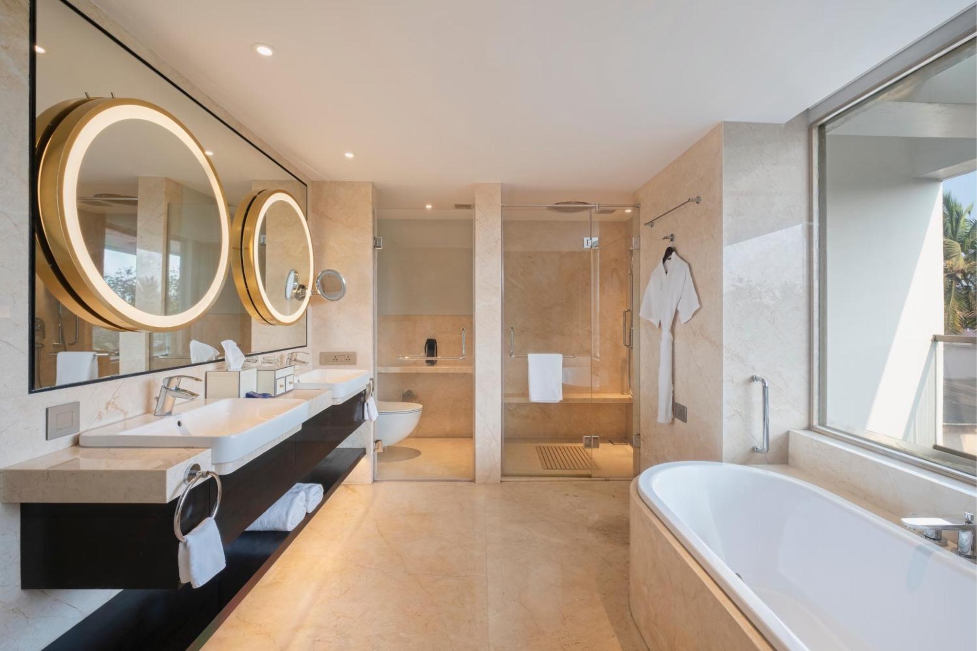 Vivanta Goa, Miramar Panaji Εξωτερικό φωτογραφία