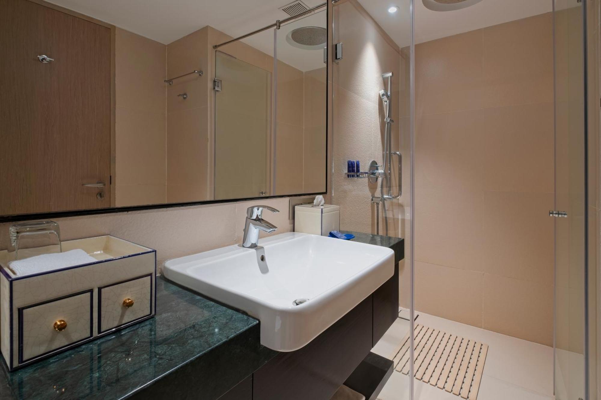 Vivanta Goa, Miramar Panaji Εξωτερικό φωτογραφία